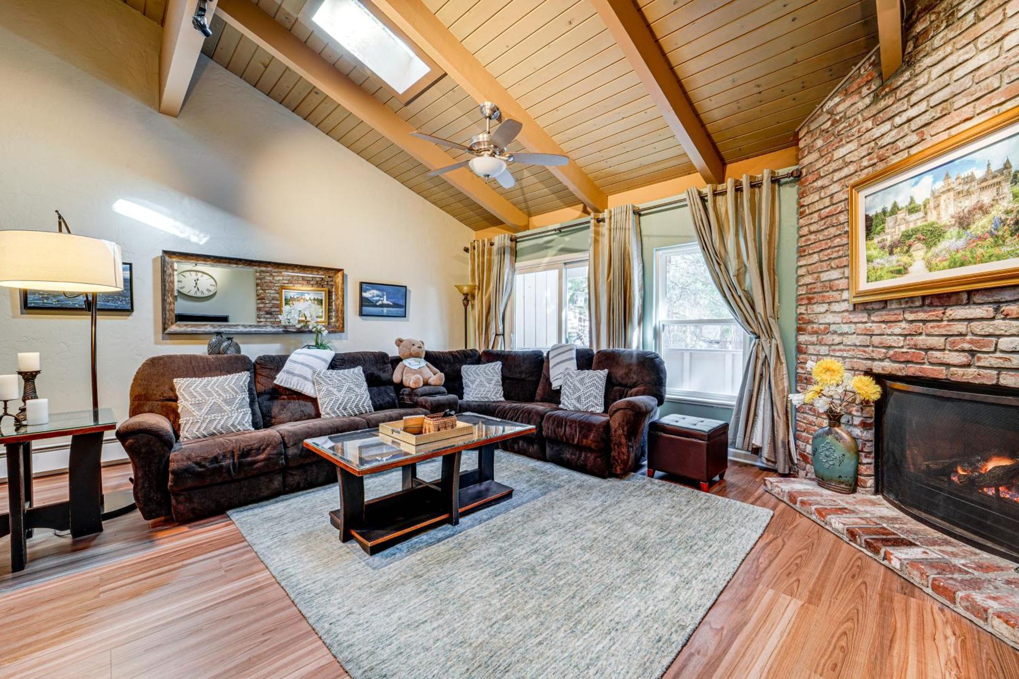 Tahoe Condo About 1 Mi To Diamond Peak Ski Resort! Incline Village Bagian luar foto
